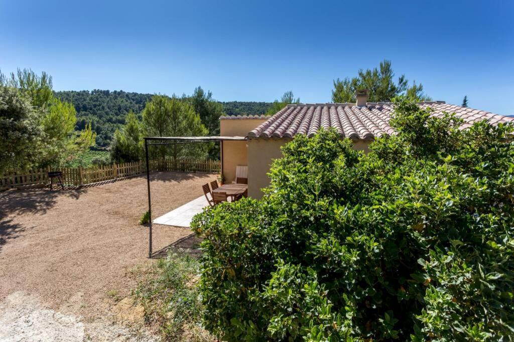 Villa L'Arbre A Soleil Aigues-Vives  Exterior foto